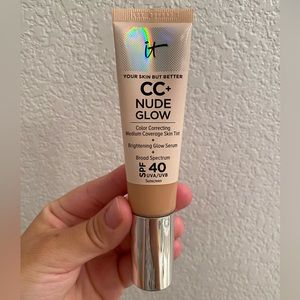 IT Cosmetics Foundation